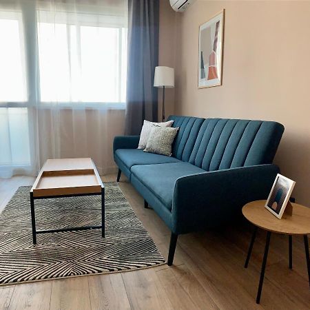 דירות וארנה Comfy & Stylish מראה חיצוני תמונה